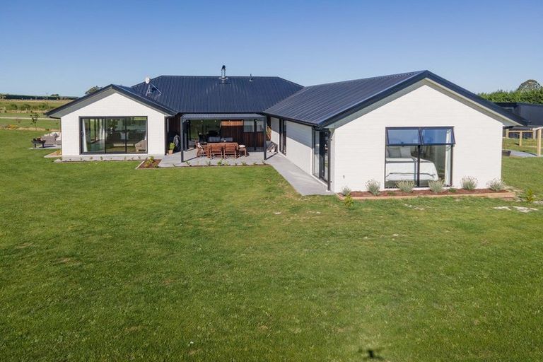 Photo of property in 647 Mairaki Road, Fernside, Rangiora, 7471