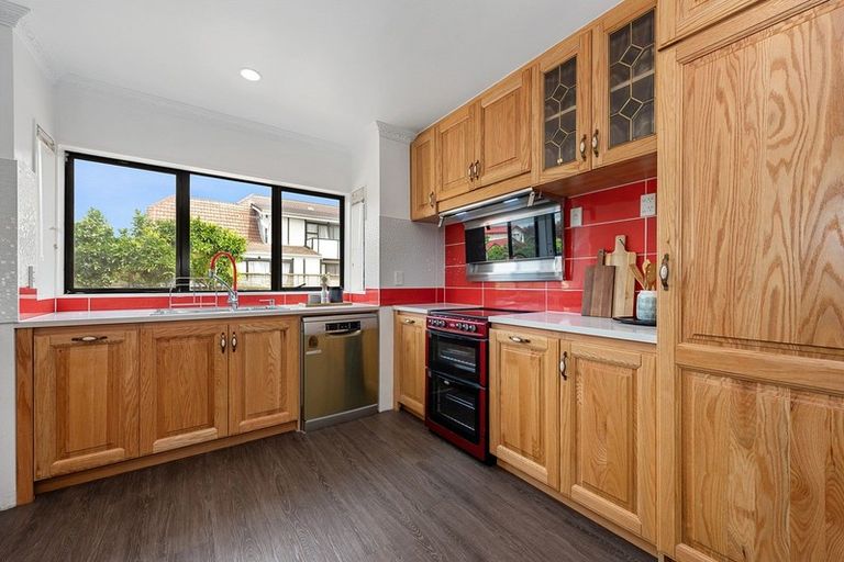 Photo of property in 21 Nielsen Gardens, Rototuna, Hamilton, 3210