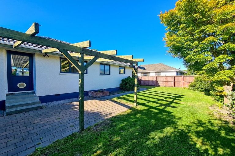 Photo of property in 88 Maidstone Road, Ilam, Christchurch, 8041