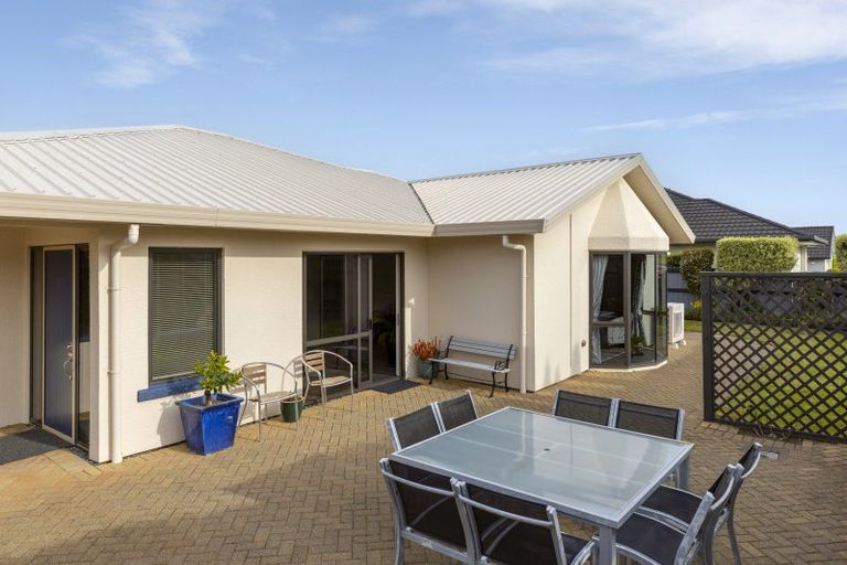 Photo of property in 1 Vaucluse Drive, Nukuhau, Taupo, 3330