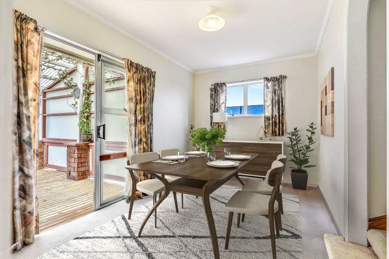 Photo of property in 4 Magnolia Crescent, Nawton, Hamilton, 3200