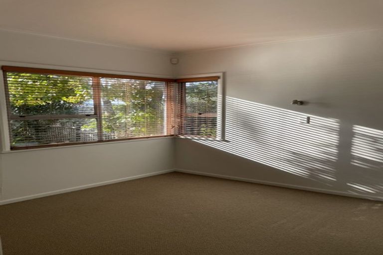 Photo of property in 26 Sunny Brae Crescent, Westmere, Auckland, 1022