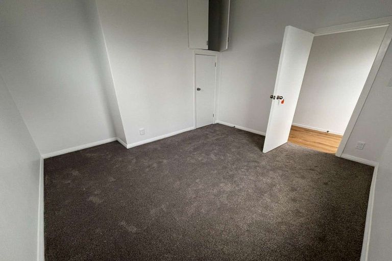 Photo of property in 222 Bridge Street, Eltham, 4322