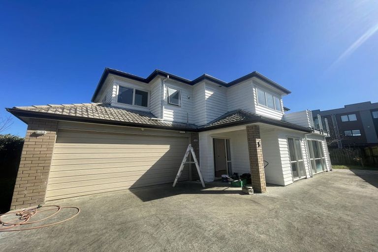 Photo of property in 7 Merlot Way, Te Atatu South, Auckland, 0610