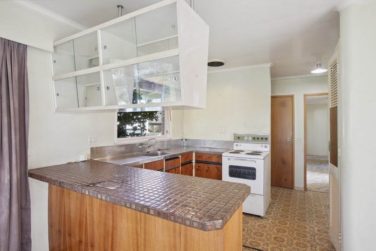 Photo of property in 12 The Boulevard, Sunnyhills, Auckland, 2010