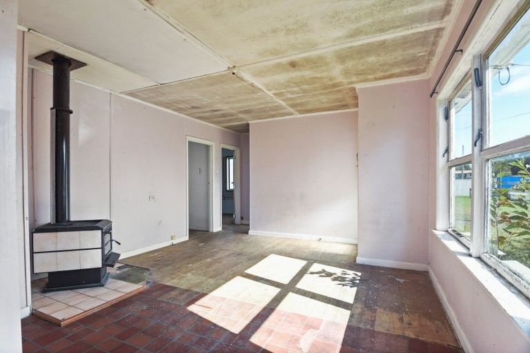 Photo of property in 19 Hawick Street, Tokoroa, 3420