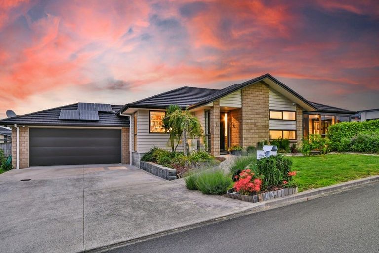 Photo of property in 2 Lochside Lane, Pokeno, 2402