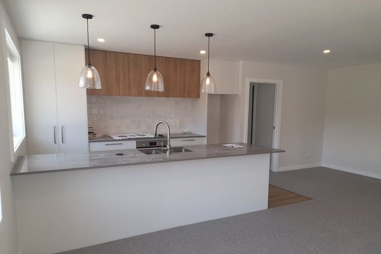 Photo of property in 1 Nottingham Road, Omokoroa, 3114