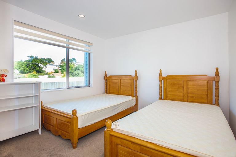 Photo of property in 4b Astrolabe Place, Gulf Harbour, Whangaparaoa, 0930