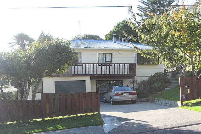 Photo of property in 5 William Avenue, Raumati South, Paraparaumu, 5032