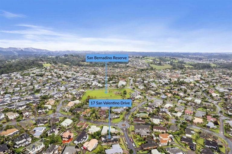 Photo of property in 17 San Valentino Drive, Henderson, Auckland, 0612