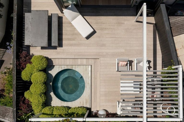 Photo of property in 13 Marine Parade, Mount Maunganui, 3116