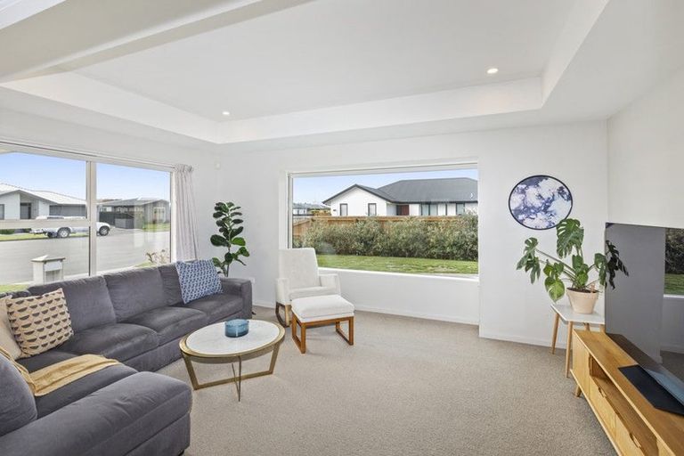 Photo of property in 19 Flaxon Place, Burwood, Christchurch, 8083