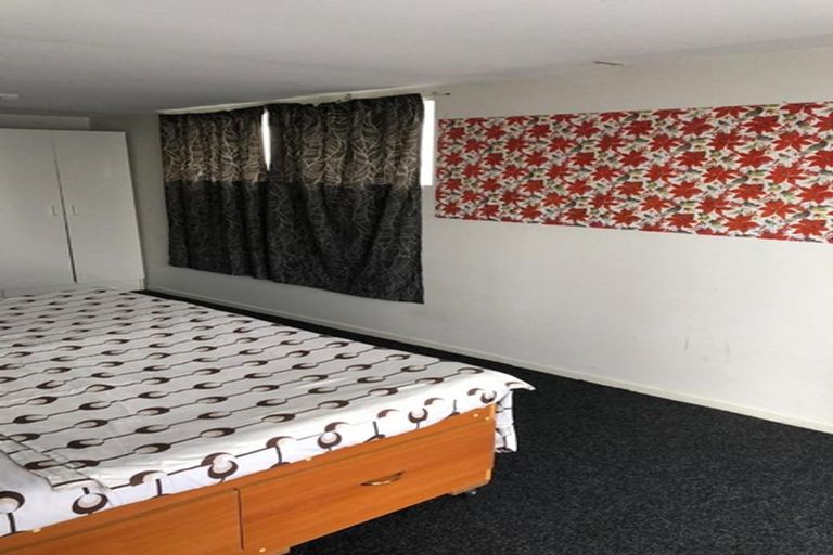 Photo of property in 22 Hyde Street, Manurewa East, Auckland, 2102