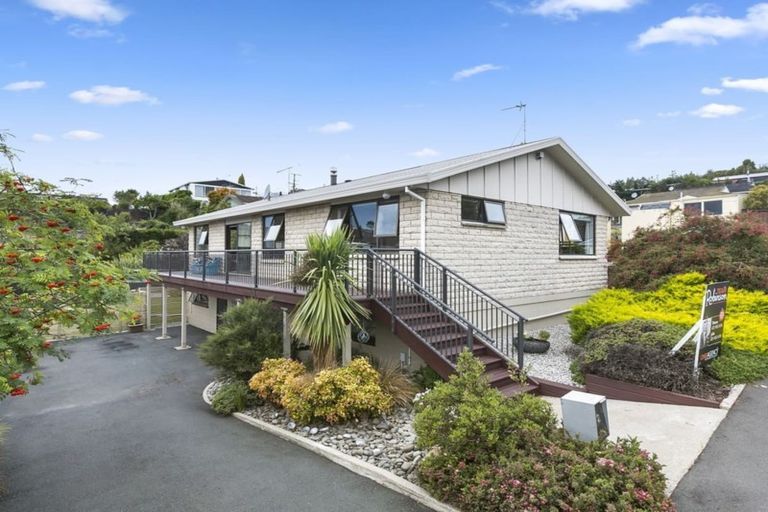 Photo of property in 2 Leith Street, Kinmont Park, Mosgiel, 9024