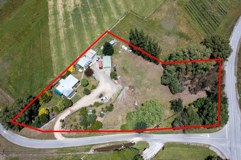 Photo of property in 35 Clare Road, Galloway, Alexandra, 9393