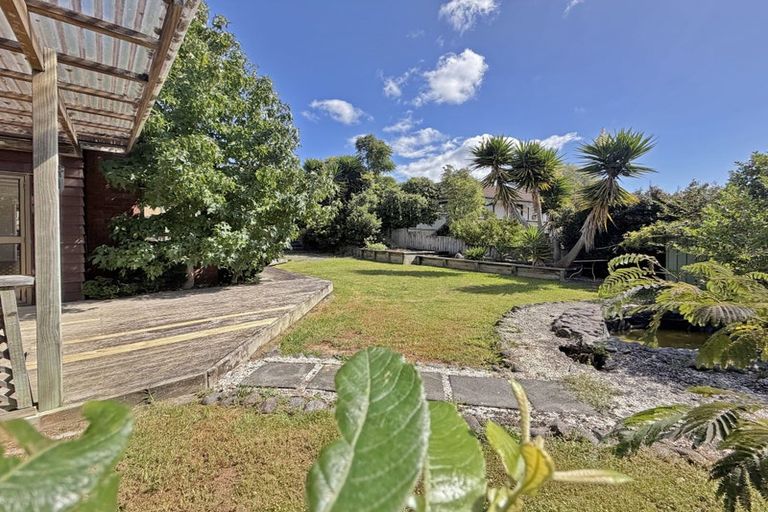 Photo of property in 7 Janome Place, Bucklands Beach, Auckland, 2014