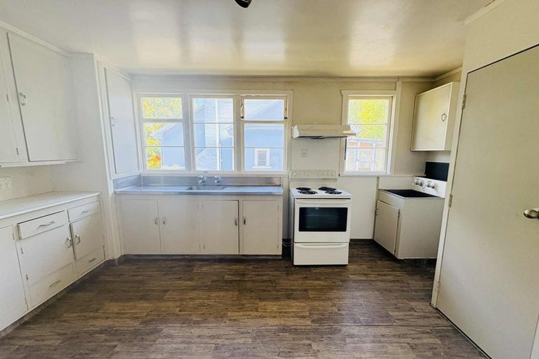 Photo of property in 23 Joseph Street, West End, Palmerston North, 4412