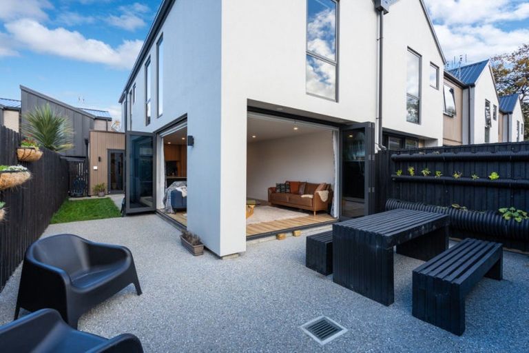 Photo of property in 11 Nimon Lane, Caversham, Dunedin, 9012