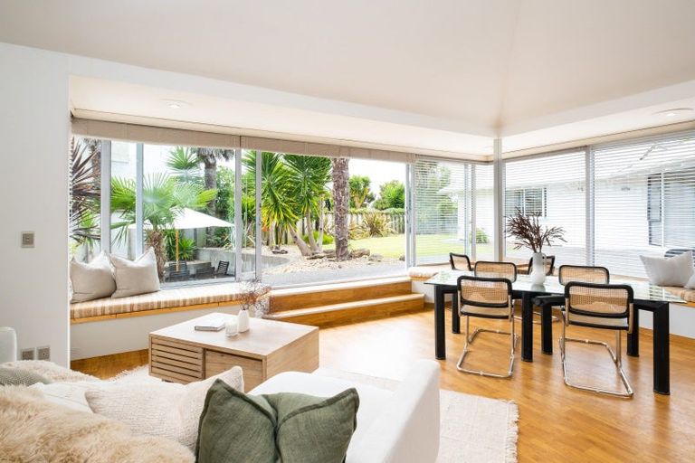 Photo of property in 138 Te Mata Road, Havelock North, 4130