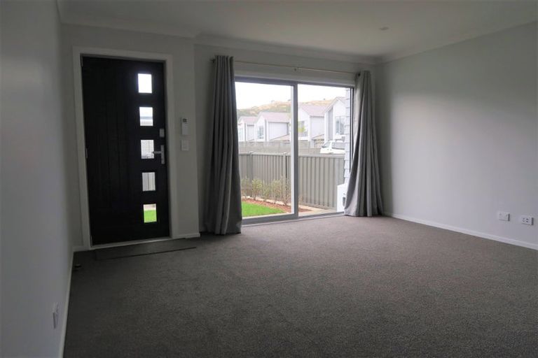 Photo of property in 14 Taiko Place, Kenepuru, Porirua, 5022