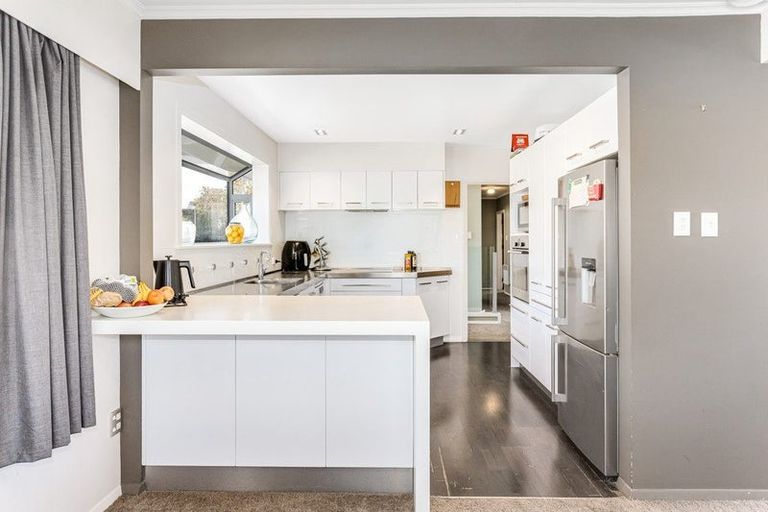 Photo of property in 7 Krishna Way, Khandallah, Wellington, 6035