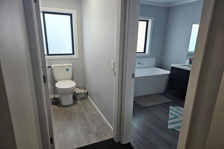 Photo of property in 39 Brian Morgan Terrace, Wainuiomata, Lower Hutt, 5014