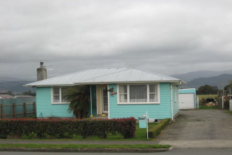 Photo of property in 384 High Street South, Carterton, 5713