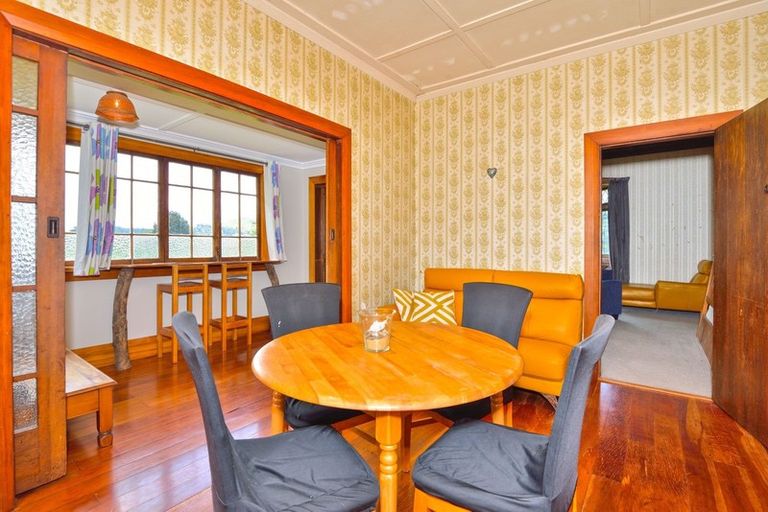 Photo of property in 1 Hetata Street, Whatatutu, Te Karaka, 4094