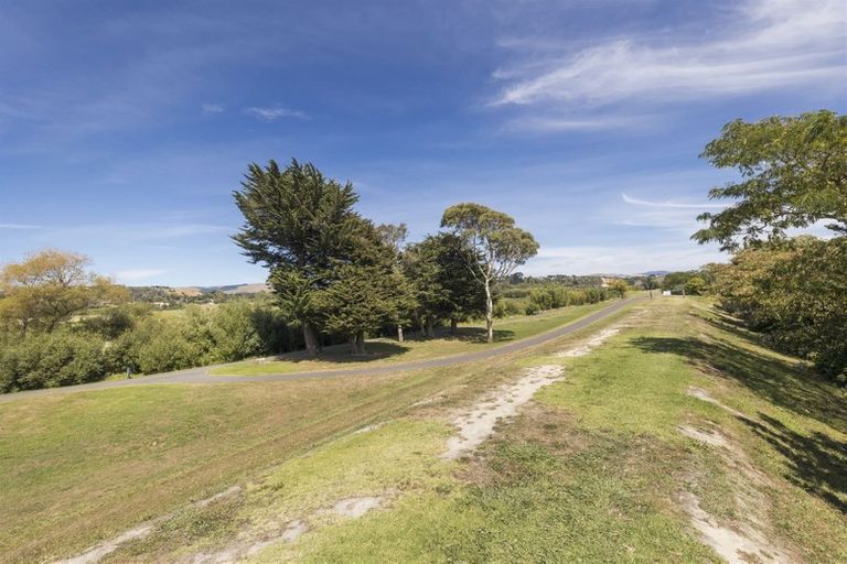 Photo of property in 79 Waterloo Crescent, Hokowhitu, Palmerston North, 4410
