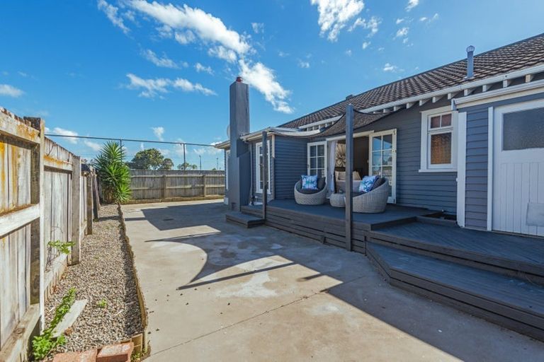 Photo of property in 52 North Street, Palmerston North, 4410