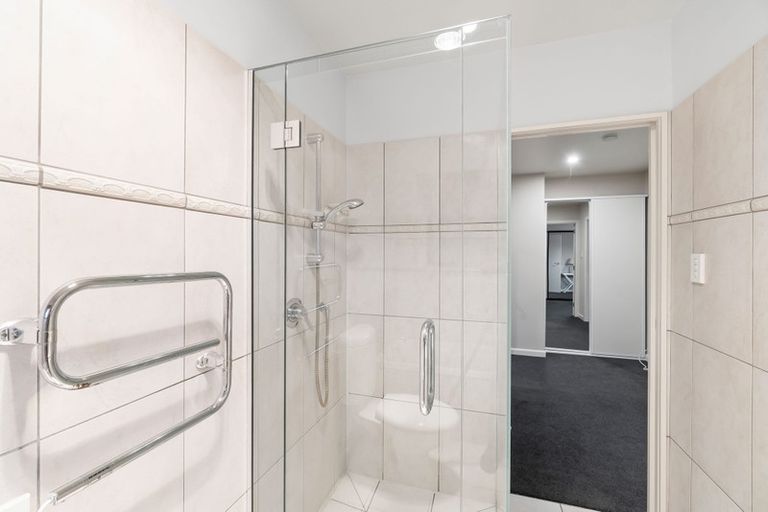 Photo of property in 308 Withells Road, Avonhead, Christchurch, 8042