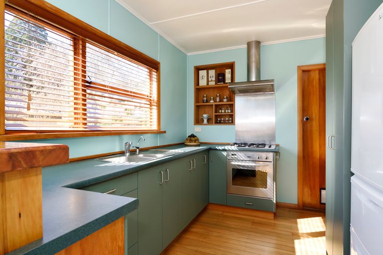 Photo of property in 250 The Ridgeway, Stoke, Nelson, 7011