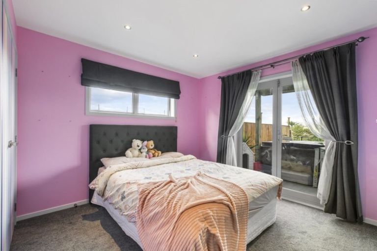 Photo of property in 288 Alec Craig Way, Gulf Harbour, Whangaparaoa, 0930