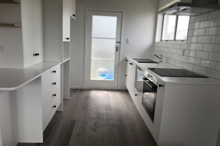 Photo of property in 25 Millers Road, Brookfield, Tauranga, 3110