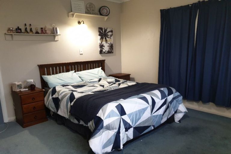 Photo of property in 147 Islington Street, Turnbull Thomson Park, Invercargill, 9810