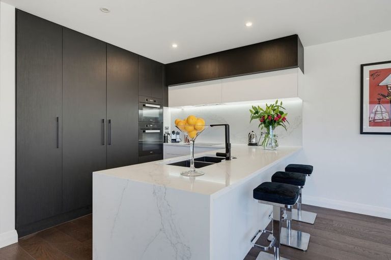 Photo of property in 50 Fendalton Road, Fendalton, Christchurch, 8014