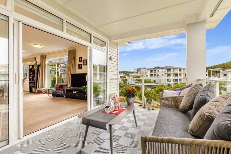 Photo of property in 1 Park Lane, Orewa, 0931