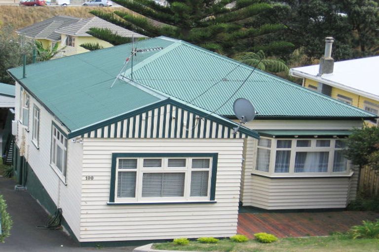 Photo of property in 100 Wexford Road, Miramar, Wellington, 6022