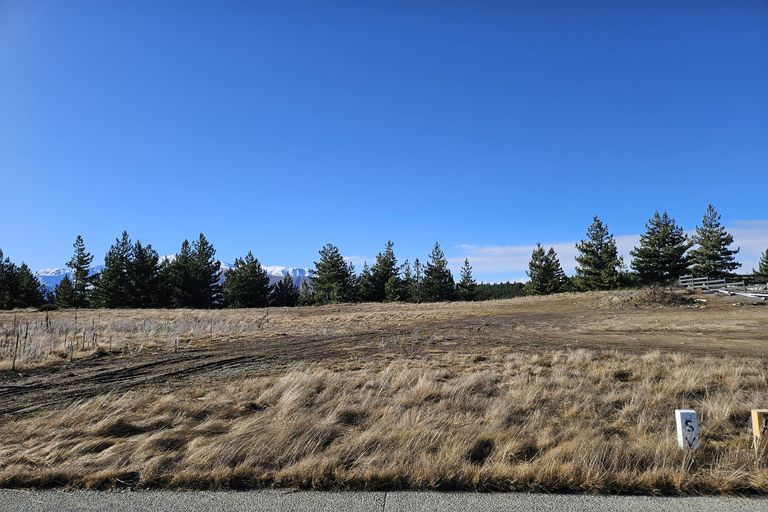 Photo of property in 16 Edwards Lane, Lake Tekapo, 7999