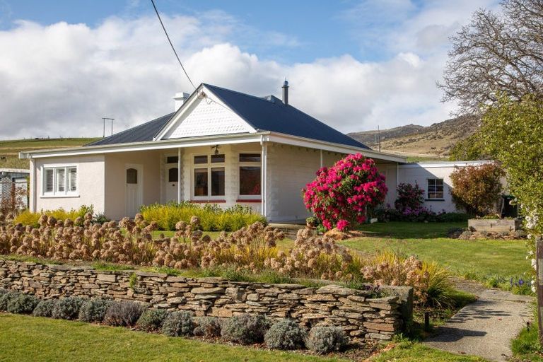 Photo of property in 102 Roxburgh East Road, Roxburgh East, Roxburgh, 9571