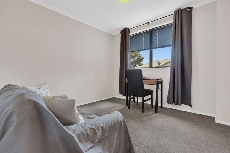 Photo of property in 38 Diomede Glade, Flagstaff, Hamilton, 3210