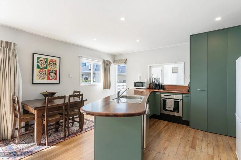 Photo of property in Waikite Apartments, 255 The Terrace, Te Aro, Wellington, 6011