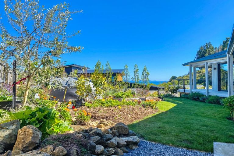 Photo of property in 13 Pohutukawa Place, Pohara, Takaka, 7183