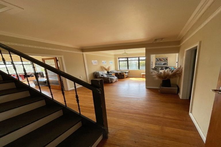 Photo of property in 85 Atawhai Road, Fitzherbert, Palmerston North, 4410