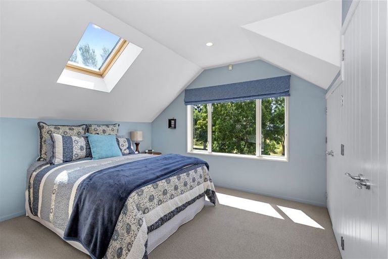 Photo of property in 11a Blarney Place, Casebrook, Christchurch, 8051