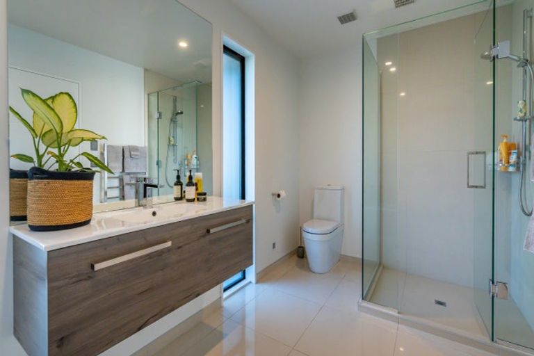 Photo of property in 14 Landsborough Drive, Darfield, 7571