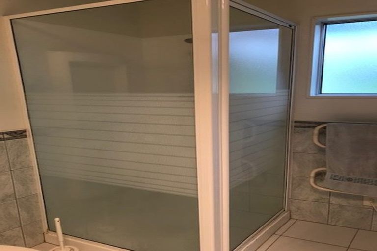 Photo of property in 9 John Gill Road, Cockle Bay, Auckland, 2014