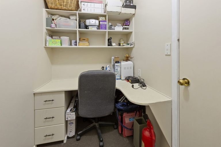 Photo of property in 96 Middle Street, Pukerau, Gore, 9772