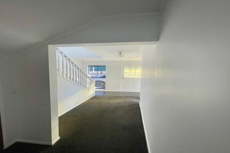 Photo of property in 18a Wai-iti Crescent, Woburn, Lower Hutt, 5010